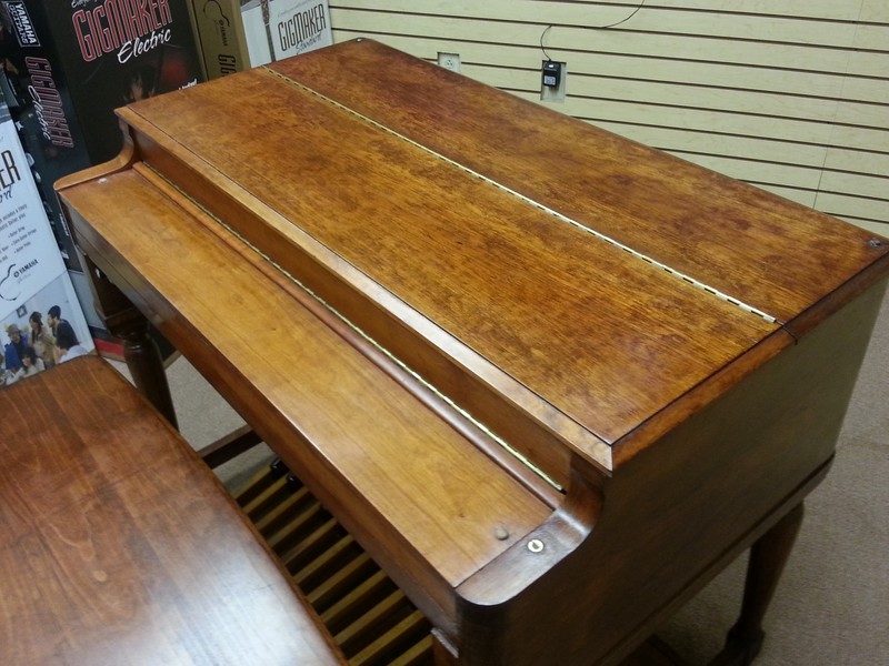 GORGEOUS! Just In - Mint Condition Classic Vintage 1960's Hammond B3 Organ & 122 Leslie Speaker!  - Now Available!