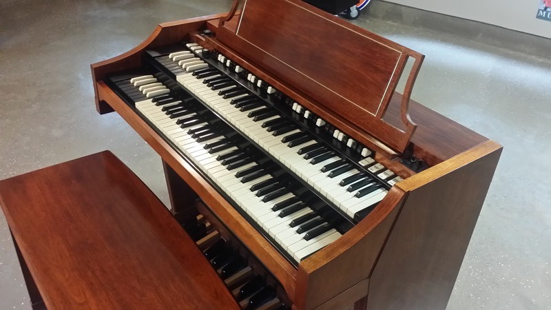 AFFORDABLE PRISTINE LIKE NEW!  A Beautiful 1964 Vintage Hammond C3 Organ & Leslie Package! Plays & Sounds Great!   GORGEOUS! A Great Value & Buy! Purchased By COGIC Now Sold 4/2/14-copy